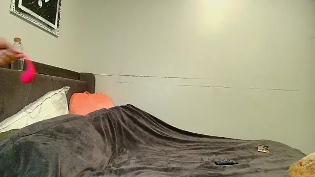 Snapshot of Naomiruty chatting on November 29, 2025, 3:17 am Naomiruty online show from November 29, 2025, 3:17 am