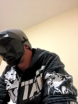 Snapshot of paul_daniel chatting on October 25, 2025, 7:14 pm paul daniel online show from October 25, 2025, 7:14 pm