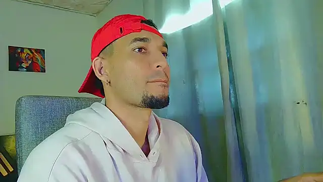 Snapshot of Jeff_Kent2 chatting on December 2, 2025, 2:08 pm Jeff Kent2 online show from December 2, 2025, 2:08 pm