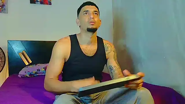 Snapshot of Jeff_Kent2 chatting on November 25, 2025, 11:59 pm Jeff Kent2 online show from November 25, 2025, 11:59 pm