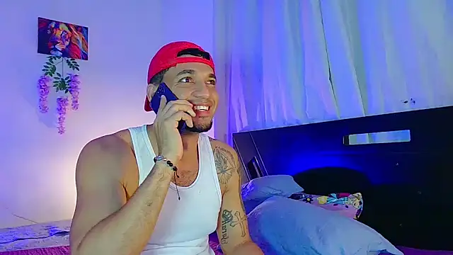 Snapshot of Jeff_Kent2 chatting on October 11, 2025, 12:33 am Jeff Kent2 online show from October 11, 2025, 12:33 am