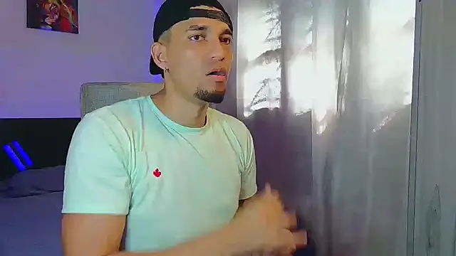 Snapshot of Jeff_Kent2 chatting on November 8, 2025, 7:06 pm Jeff Kent2 online show from November 8, 2025, 7:06 pm