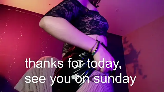 Snapshot of vanelope11 chatting on November 4, 2025, 6:55 pm vanelope11 online show from November 4, 2025, 6:55 pm