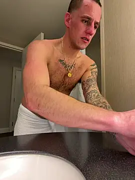 PeytonJohnn online show from March 19, 2026, 7:52 am