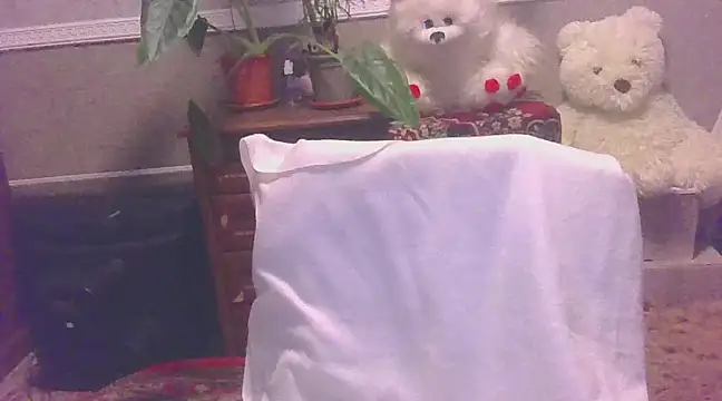 Snapshot of Manulyonok51 chatting on December 6, 2024, 11:19 pm Manulyonok51 online show from December 6, 2024, 11:19 pm