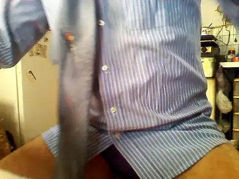 tu poeta online show from November 14, 2025, 4:10 pm