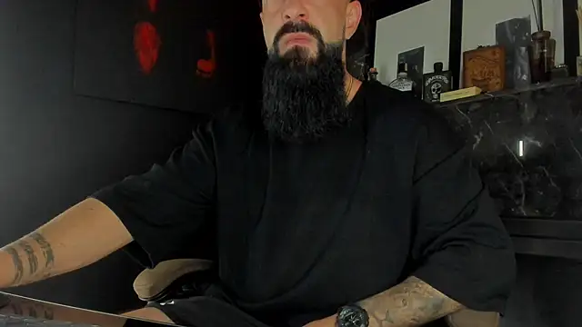 axxelrich  online show from October 20, 2025, 3:41 am