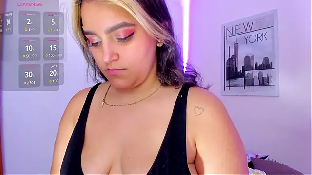 Snapshot of katy_giil chatting on October 14, 2025, 6:41 pm katy giil online show from October 14, 2025, 6:41 pm