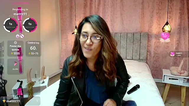 VioletaScott  online show from February 27, 2025, 12:56 pm