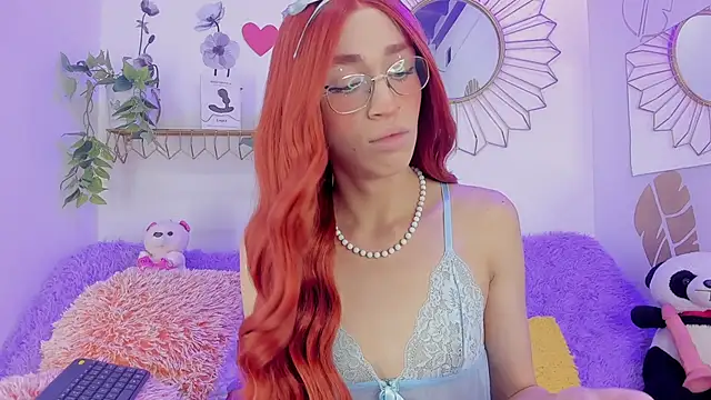 Snapshot of Ariadna_Evangeline chatting on November 8, 2025, 6:17 am Ariadna Evangeline online show from November 8, 2025, 6:17 am