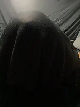 Snapshot of BigMac1596 chatting on December 19, 2025, 12:40 pm BigMac1596 online show from December 19, 2025, 12:40 pm