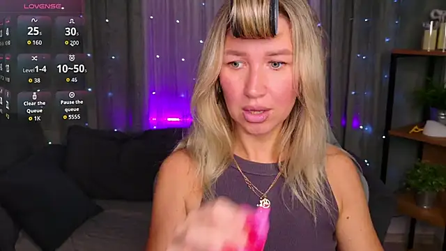 Snapshot of MilaBott chatting on June 19, 2026, 8:36 pm MilaBott online show from June 19, 2026, 8:36 pm