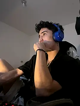 Snapshot of gojo_satoru_18 chatting on December 5, 2025, 8:39 pm gojo satoru 18 online show from December 5, 2025, 8:39 pm