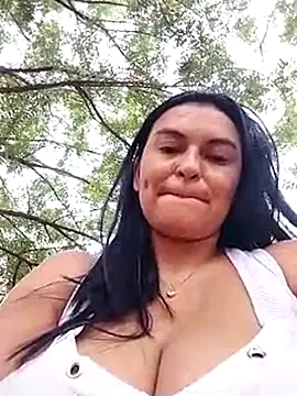Snapshot of Horny-Mommy-Dirty chatting on March 14, 2025, 1:57 pm Horny-Mommy-Dirty online show from March 14, 2025, 1:57 pm