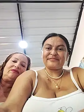 Horny-Mommy-Dirty online show from April 19, 2026, 2:29 pm