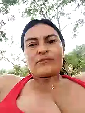 Snapshot of Horny-Mommy-Dirty chatting on March 21, 2025, 7:35 pm Horny-Mommy-Dirty online show from March 21, 2025, 7:35 pm