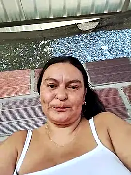 Horny-Mommy-Dirty online show from August 4, 2026, 1:59 pm