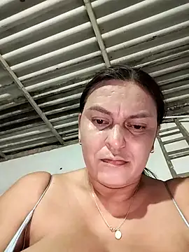 Snapshot of Horny-Mommy-Dirty chatting on September 15, 2025, 3:07 am Horny-Mommy-Dirty online show from September 15, 2025, 3:07 am