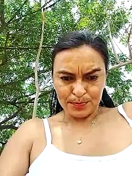 Snapshot of Horny-Mommy-Dirty chatting on March 11, 2025, 3:45 pm Horny-Mommy-Dirty online show from March 11, 2025, 3:45 pm
