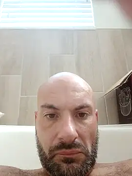 Snapshot of mobydick42085 chatting on March 6, 2026, 8:59 pm mobydick42085 online show from March 6, 2026, 8:59 pm