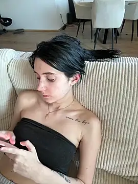 Snapshot of Lena_Lang chatting on April 7, 2026, 10:39 am Lena Lang online show from April 7, 2026, 10:39 am