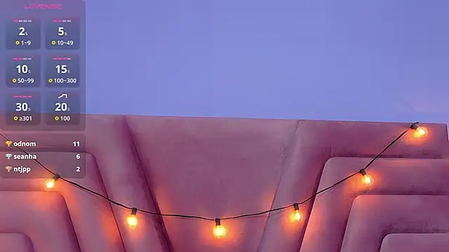 Snapshot of Beautifulskinny18 chatting on October 11, 2025, 7:59 pm Beautifulskinny18 online show from October 11, 2025, 7:59 pm