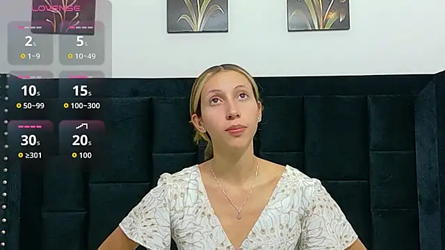 Snapshot of Beautifulskinny18 chatting on June 12, 2026, 7:55 pm Beautifulskinny18 online show from June 12, 2026, 7:55 pm