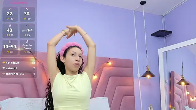 Beautifulskinny18 online show from December 4, 2025, 8:19 pm