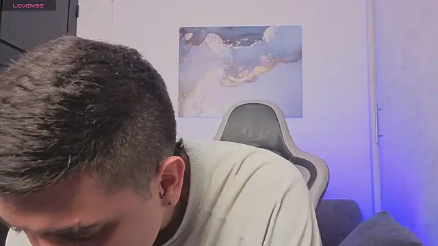 Snapshot of Yeiko_Romero_ chatting on March 12, 2026, 7:07 pm Yeiko Romero online show from March 12, 2026, 7:07 pm