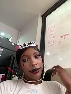 Snapshot of TIFFANYYSTAR chatting on October 17, 2025, 4:31 pm TIFFANYYSTAR online show from October 17, 2025, 4:31 pm