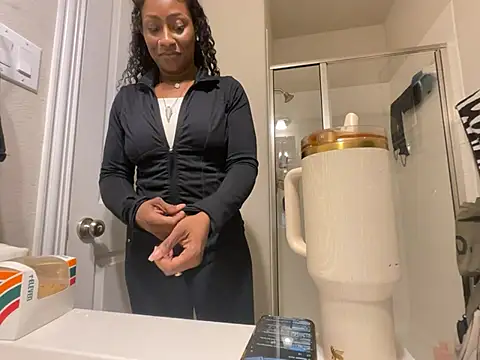 wynterheat online show from June 20, 2026, 6:51 am