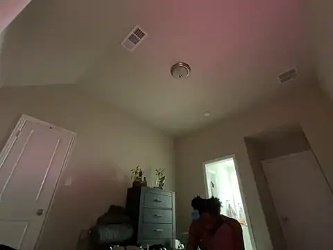 Snapshot of wynterheat chatting on October 22, 2025, 1:05 am wynterheat online show from October 22, 2025, 1:05 am