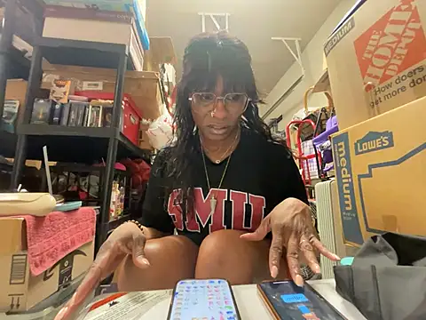 wynterheat online show from May 27, 2026, 4:20 am