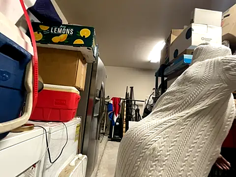 Snapshot of wynterheat chatting on November 29, 2025, 11:16 pm wynterheat online show from November 29, 2025, 11:16 pm