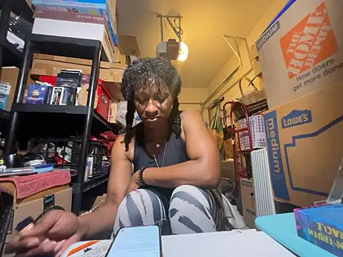 wynterheat online show from June 11, 2026, 12:32 am