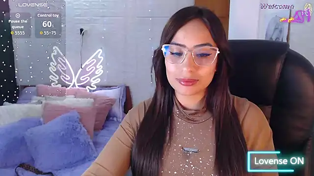 Snapshot of Paulina_627 chatting on June 5, 2026, 9:09 pm Paulina 627 online show from June 5, 2026, 9:09 pm