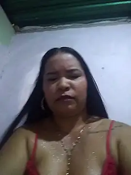 Snapshot of Sikiu_40 chatting on February 5, 2026, 4:03 pm Sikiu 40 online show from February 5, 2026, 4:03 pm