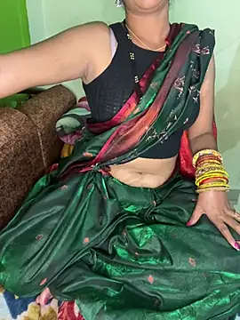 Snapshot of PUNAM_BABY1 chatting on August 4, 2026, 5:50 pm PUNAM BABY1 online show from August 4, 2026, 5:50 pm