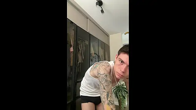 IsmaelRichardson online show from March 19, 2026, 3:56 pm