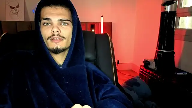 Snapshot of JordanShow chatting on October 7, 2025, 7:20 am JordanShow online show from October 7, 2025, 7:20 am