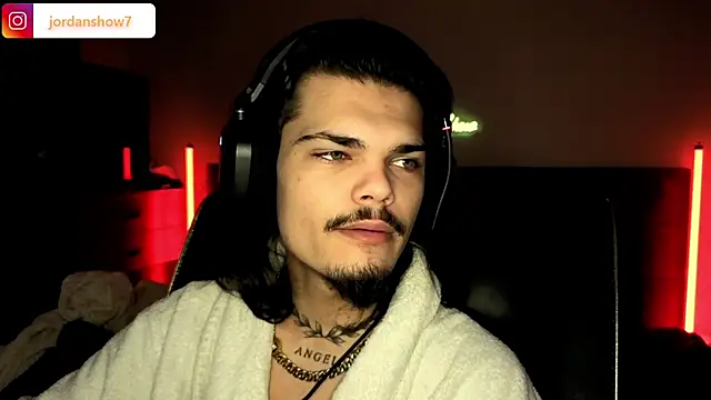 Snapshot of JordanShow chatting on December 1, 2025, 4:19 pm JordanShow online show from December 1, 2025, 4:19 pm