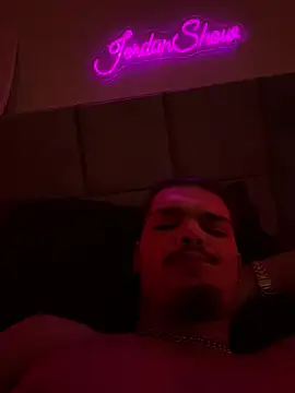 Snapshot of JordanShow chatting on November 29, 2025, 8:03 am JordanShow online show from November 29, 2025, 8:03 am