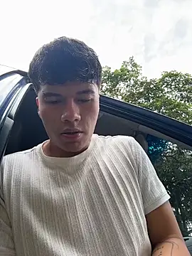 Logan smith1 online show from November 23, 2025, 3:44 pm