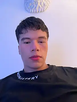 Snapshot of Logan_smith1 chatting on July 16, 2026, 3:58 am Logan smith1 online show from July 16, 2026, 3:58 am