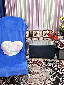 Snapshot of Cute-Raashii chatting on April 23, 2026, 11:39 pm Cute-Raashii online show from April 23, 2026, 11:39 pm