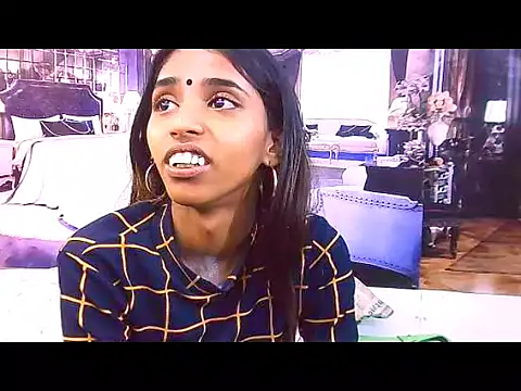 IndianSexySlender online show from November 7, 2025, 5:34 am