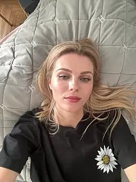 Snapshot of Liya_my chatting on July 16, 2026, 12:46 pm Liya my online show from July 16, 2026, 12:46 pm