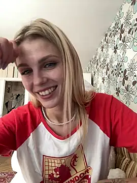 Snapshot of Liya_my chatting on August 1, 2026, 11:19 am Liya my online show from August 1, 2026, 11:19 am