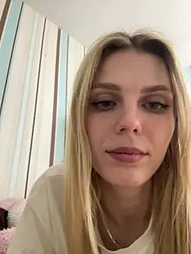 Snapshot of Liya_my chatting on May 16, 2026, 9:03 pm Liya my online show from May 16, 2026, 9:03 pm