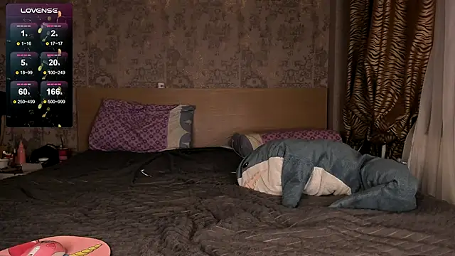 Snapshot of purebeautie13 chatting on December 25, 2024, 1:41 pm purebeautie13 online show from December 25, 2024, 1:41 pm